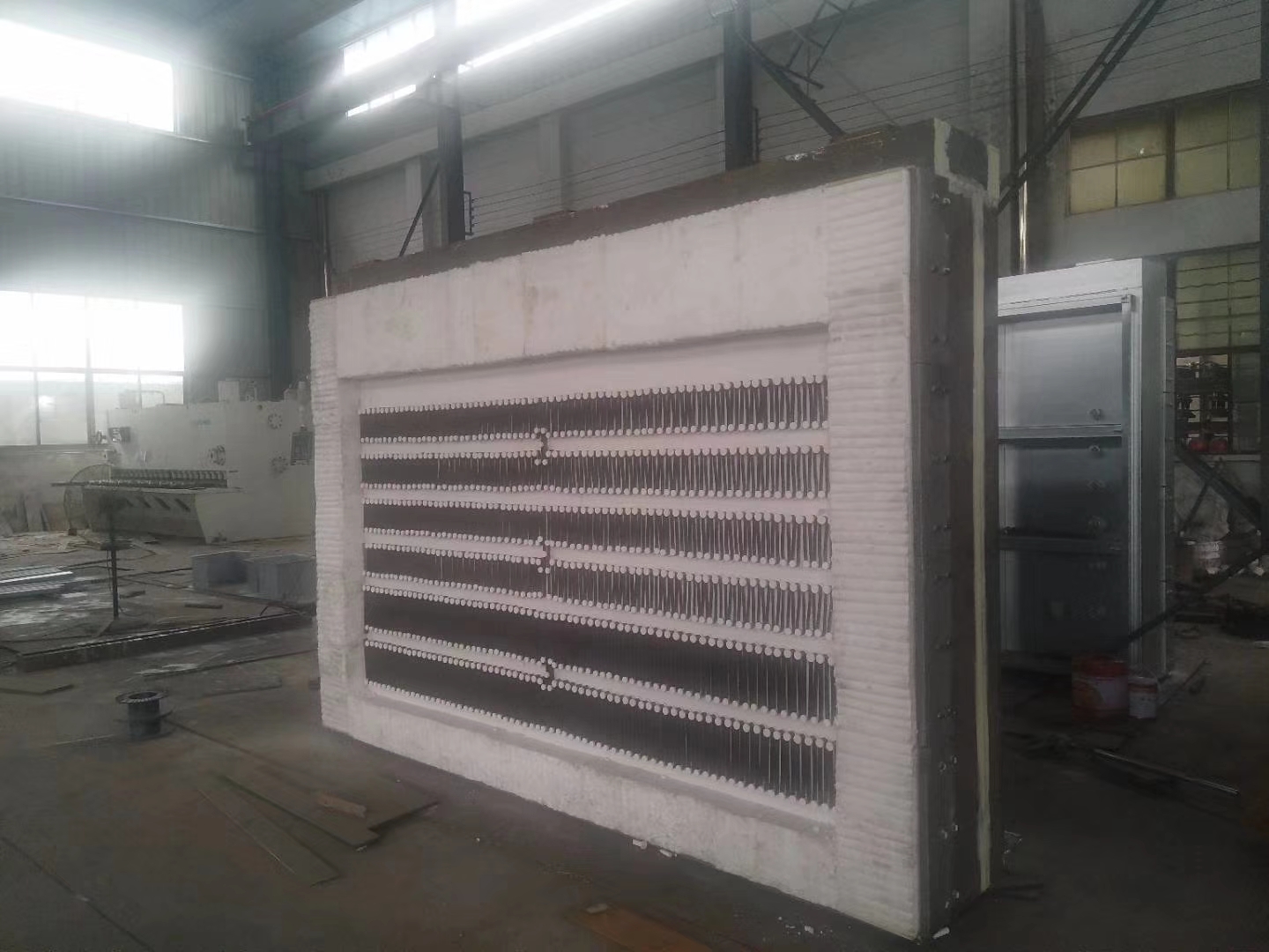 鞍山電阻爐硅酸鋁纖維輕質爐襯施工